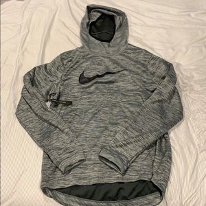 nike men’s sweatshirt